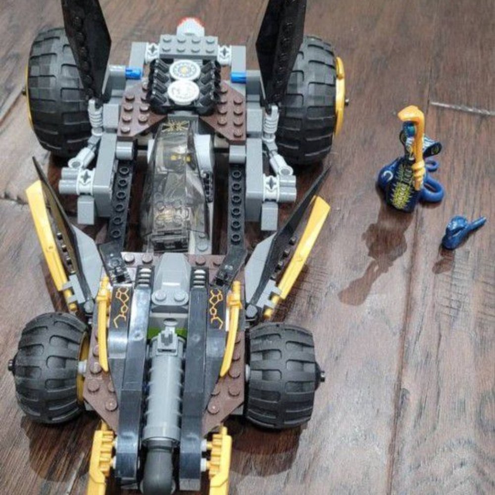 LEGO 9444 Ninjago Cole's Tread Assault